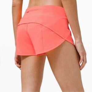 Coral Lululemon Speed Up Low-Rise Lined
Short 2.5"